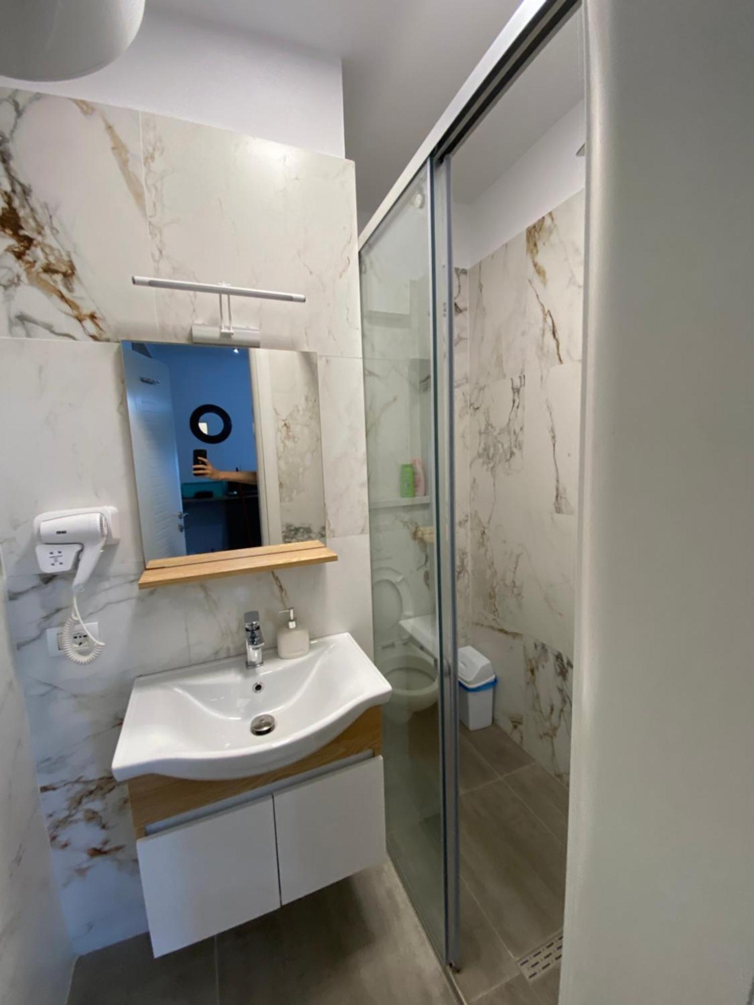 Lila Apartments 1 Dıraç Dış mekan fotoğraf